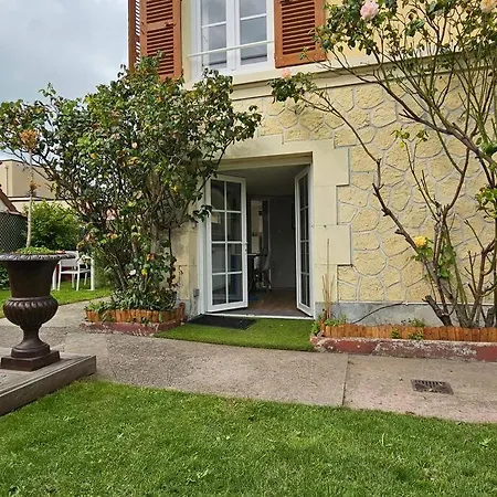 Grand Avec Jardin. Apartamento *